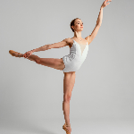 full-shot-ballerina-one-leg_11